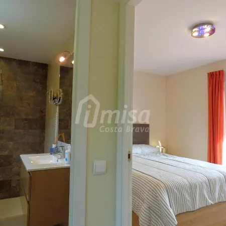 ヴィラ Villa Dafne